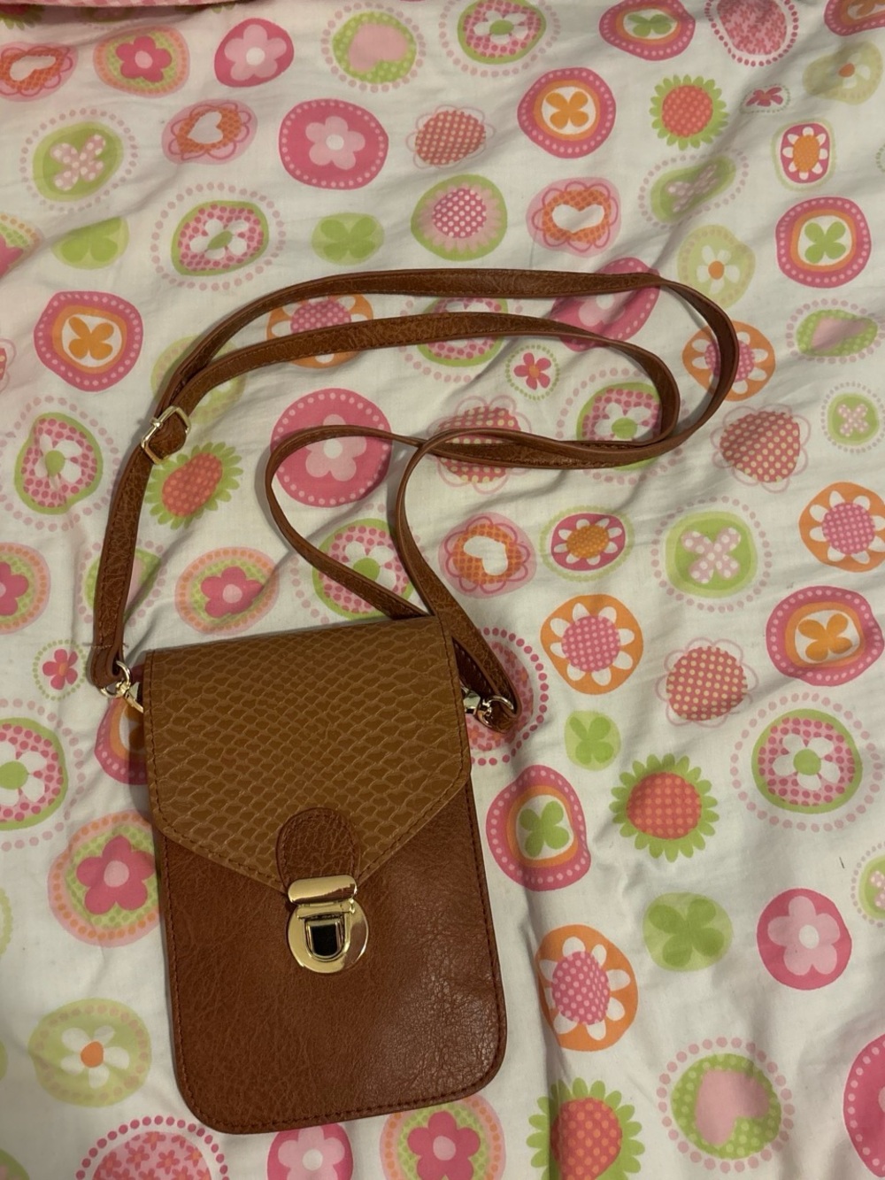 NWOT Brown Crossbody Shoulder Phone Holder Bag with Gold Hardware